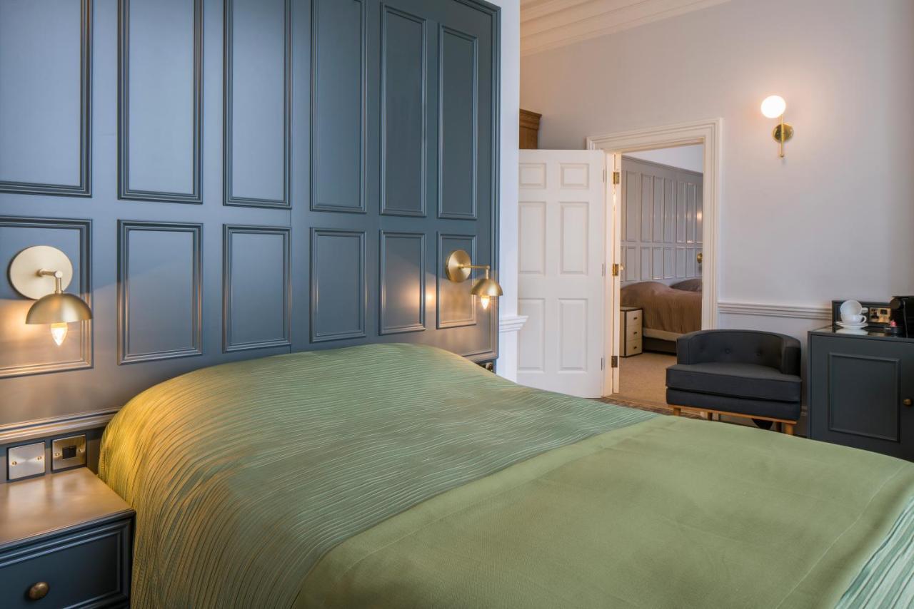House & Gardens And National Sports Centre Hotel 3*
