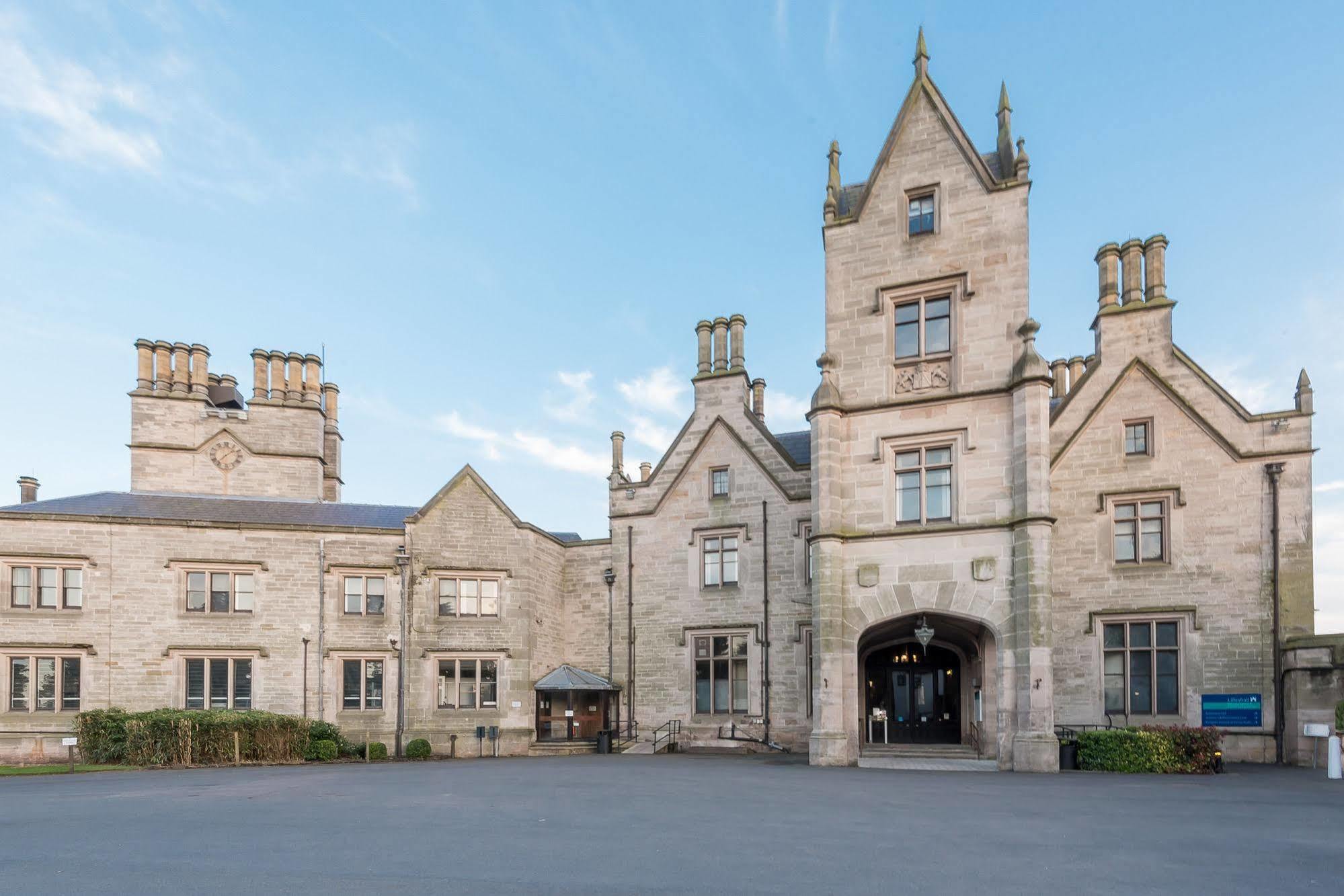 Hotel House & Gardens And National Sports Centre Lilleshall